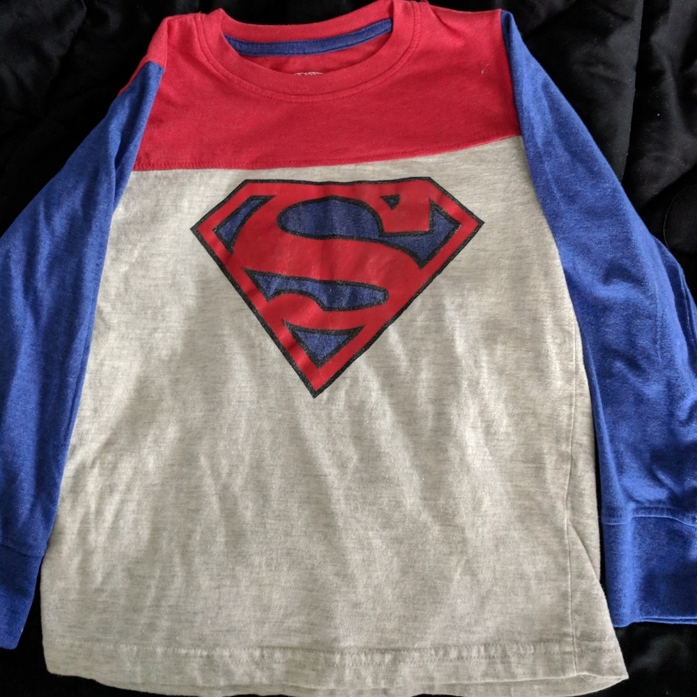 Boys 5t long sleeve t shirt